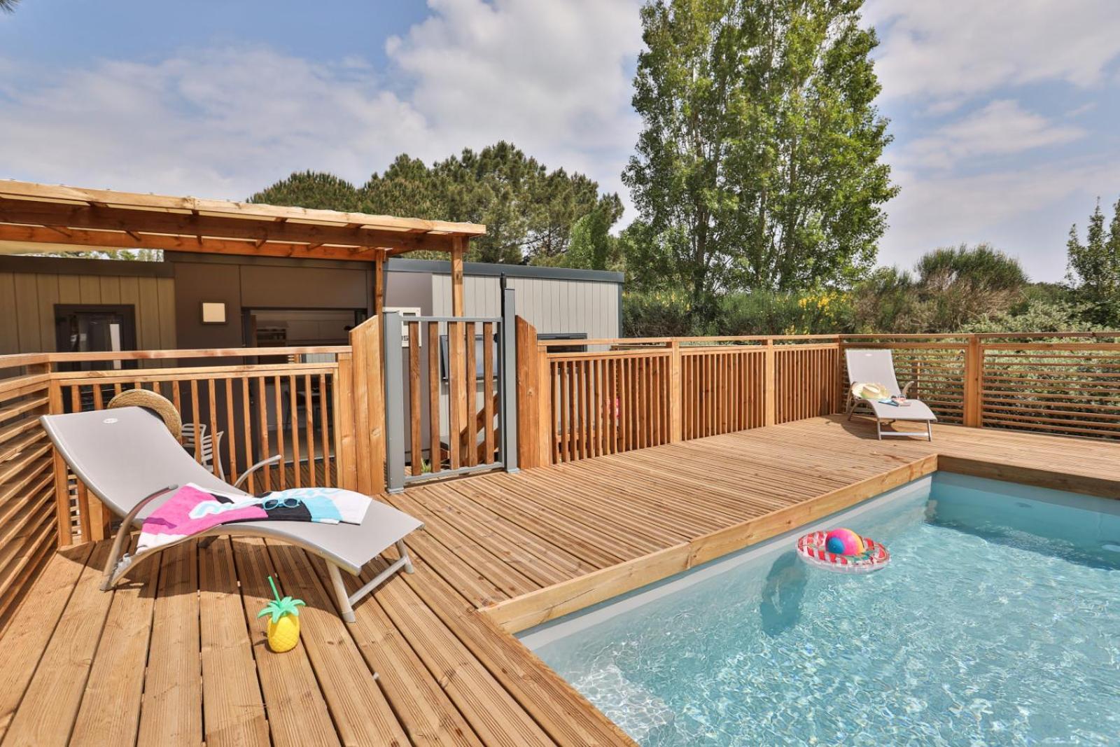 Camping Les Peupliers La Flotte Rum bild